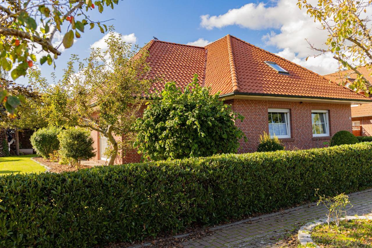 Schoenes & Gemuetliches Ferienhaus Nahe Der Nordsee Schortens Esterno foto